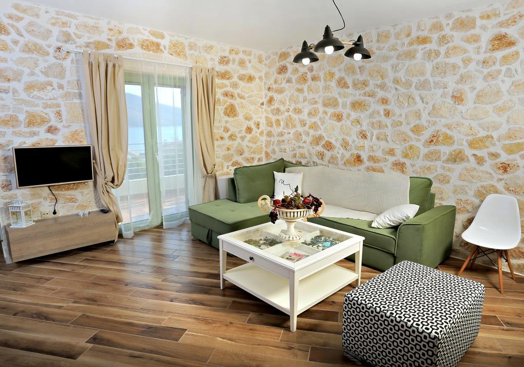 Petra & Thalassa Plataria Chambre photo